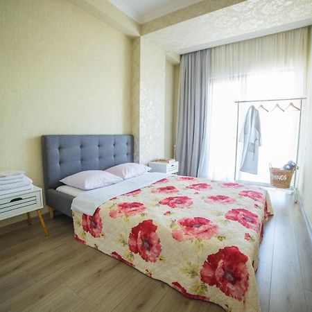Comfy Apartment Tbilisi Bagian luar foto
