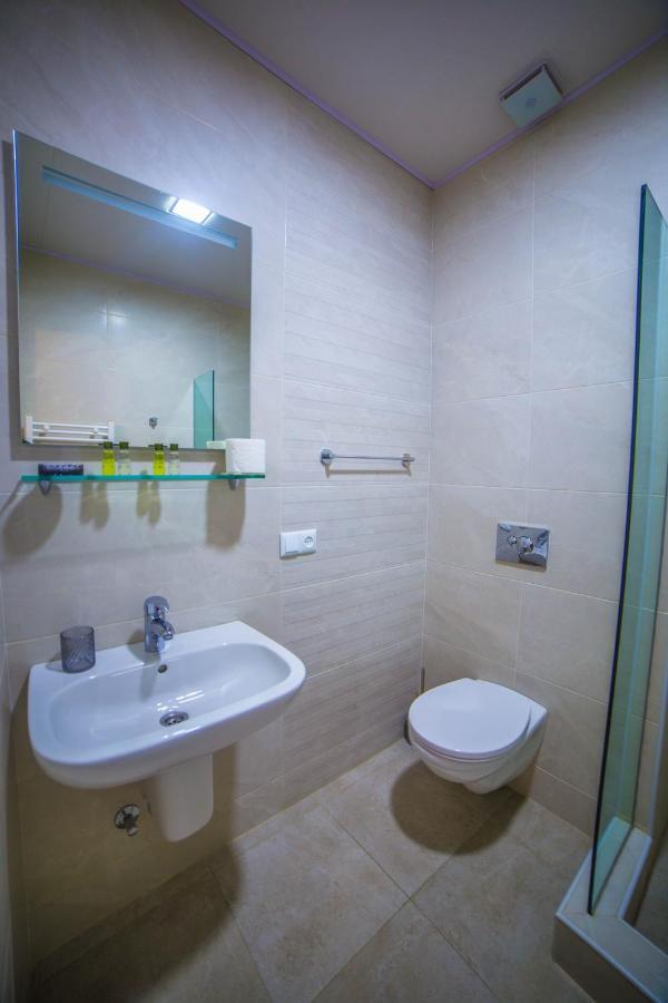 Comfy Apartment Tbilisi Bagian luar foto